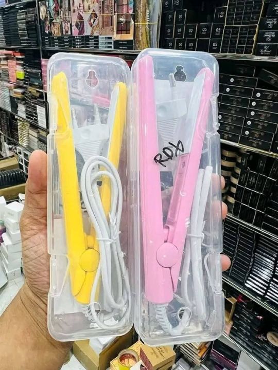 Mini%20Hair%20Straightener%20-%20Image%206