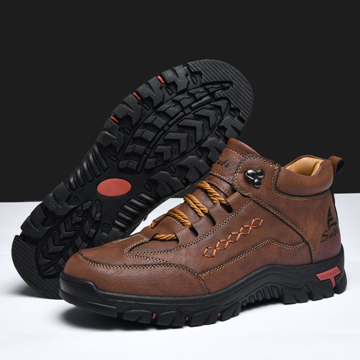 Men's%20High-Top%20Round-Toe%20Fashion%20Boots%20Lace-Up%20Outdoor%20Hiking%20Shoes%20Spring/Fall%20Thick-Sole%20Casual%20Oversized%20Men's%20Shoes%20-%20Image%203
