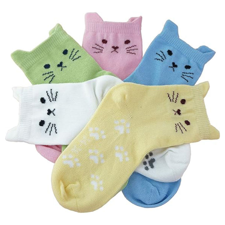 5%20Pairs%20Cartoon%20Cat%20Patterned%20Girls%20Socks%20Soft%20Comfortable%20Cotton%20All-Season%20Children's%20Socks%20Daily%20Wear%20Socks%20-%20Image%205