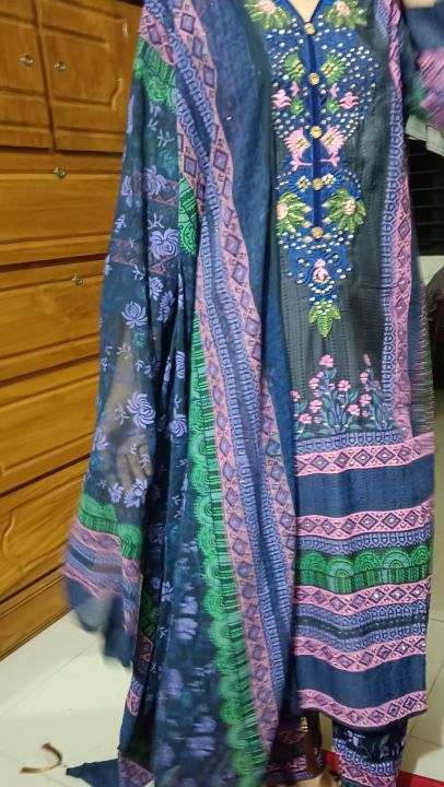 Exclusive%20design%20mixed%20Cotton%20%20and%20Aari%20Work%20ready%20thriee%20piece%20-%20Image%204