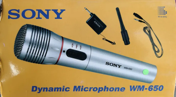 Sony%20WM-650%20Portable%20Wireless%20and%20Wired%202%20in%201%20Microphone%20for%20Home%20and%20Stage%20Use%20-%20Image%202