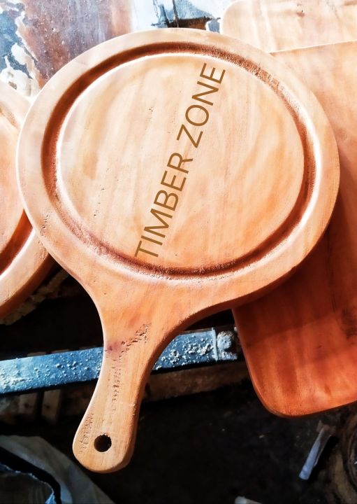12%20Inches%20Mahogany%20Wooden%20Round%20Head%20Pizza%20Board%20/%20Pizza%20Tray%20-%20Image%203