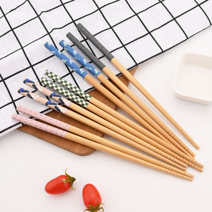 Anti-skid%20Handmade%20Bamboo%205%20Pair%20Set%20Reusable%20Japanese%20Style%20Natural%20Wood%20Chopsticks%20Food%20%20Multi%20Color%20Wooden%20Chopsticks%20Set%20-%20Image%203