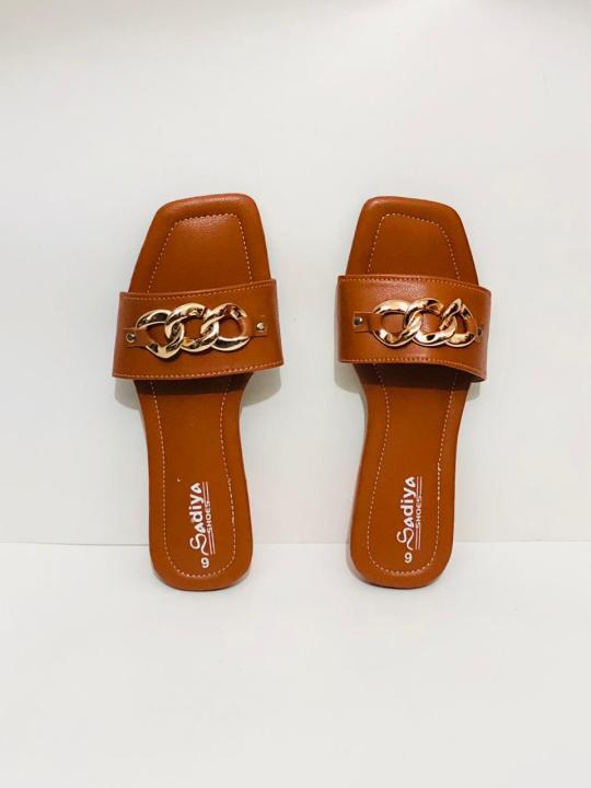 Ladies%20and%20Girls%20Daily%20Usable%20Fashionable%20Flat%20Shoes%20%7C%20Slim%20and%20Gorgeous%20Design%20Chain%20Style%20Womens%20Sandals%20%7C%20Girls%20Slips%20On%20Chain%20Sandals%20%20%7C%20Chain%20Slipper%20-%20Image%207
