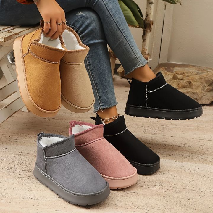 Classic one-step snow boots with thick soles, lined and padded for warmth, versatile cotton short boots