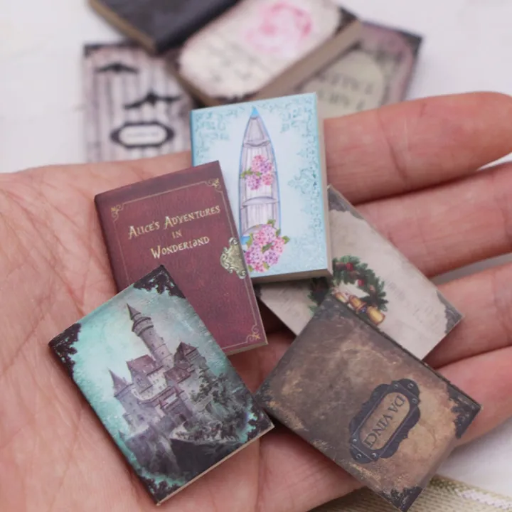 1/12%20Dollhouse%20Mini%20Retro%20Books%20Model%20Dollhouse%20Study%20Room%20Decoration%20Toys%20Dolls%20House%20Micro%20Scene%20Construction%20Props%20-%20Image%204