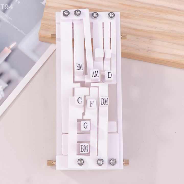 Beginners%20Guitar%20Chord%20Helper%20One-Touch%20Chords%20Presser%20Guitar%20Chord%20Trainer%20Practice%20Aid%20Trainer%20Assisted%20Learning%20System%20-%20Image%203