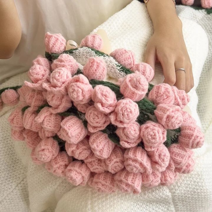 1pcs%20Rose%20Blanket%20Bouquet%20With%20%20Bag%20Crochet%20Handmade%20Blanket%20of%20Roses%20Birthday%20Valentine's%20Day%20%20for%20Girlfriend%20-%20Image%207