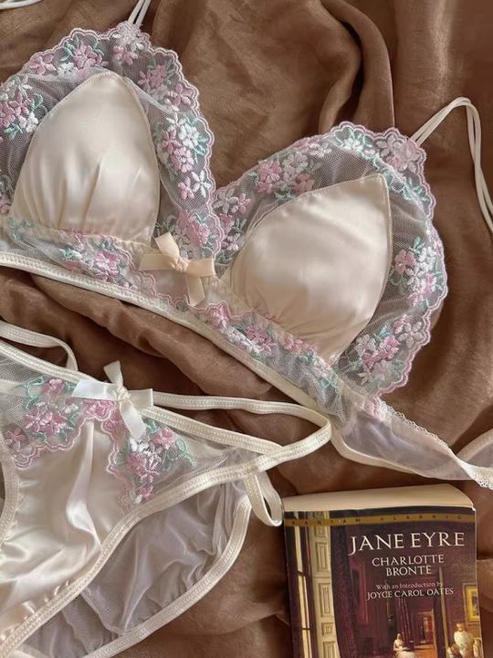 MOYISU%20Sweet%20Soft%20Milk%20French%20Pure%20Desire%20Girl%20Bra%20Set%20Triangle%20Cup%20No%20Underwire%20Underwear%20Small%20Breasts%20-%20Image%203