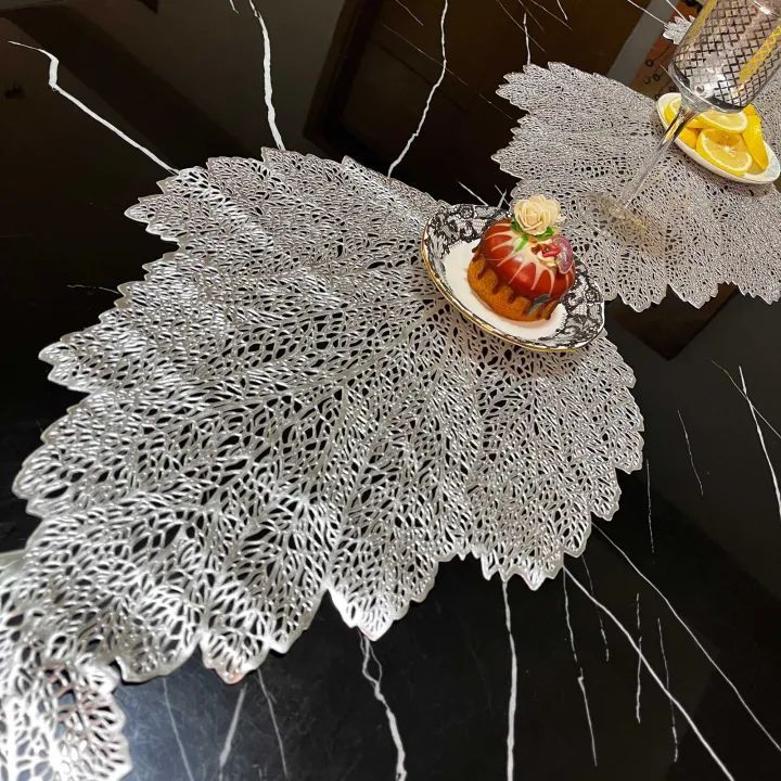 Fancy%20mats%20Table%20mats%20%20PVC%20soft%20leather%20Golden%20and%20silver%20available%20Clean%20and%20wipe%20wet%20clothes%20-%20Image%203