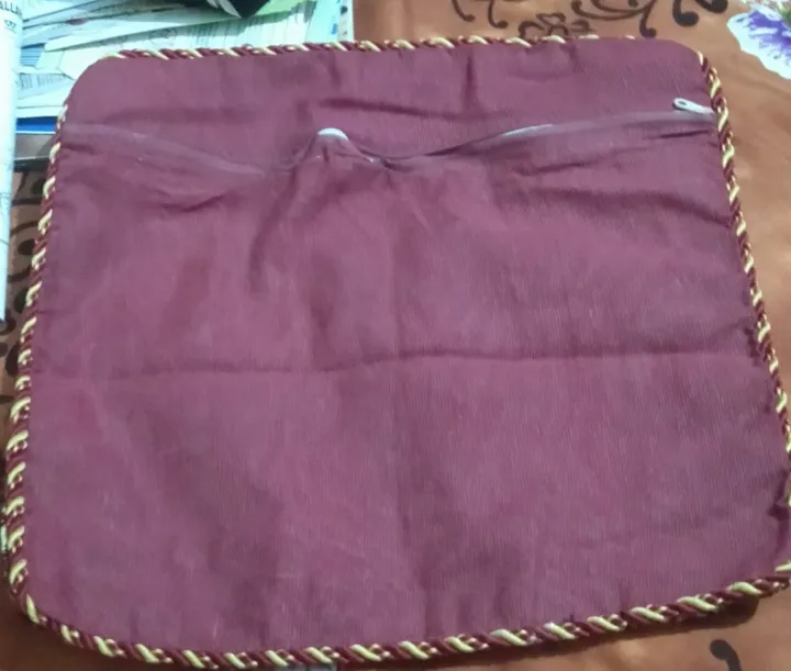 pack%20of%20two%20cushion%20covers,%20one%20red/%20maroon%20and%20golden%20in%20colour,%20two%20piece%20unfilled%20cushion%20covers,%20without%20filling%20-%20Image%206