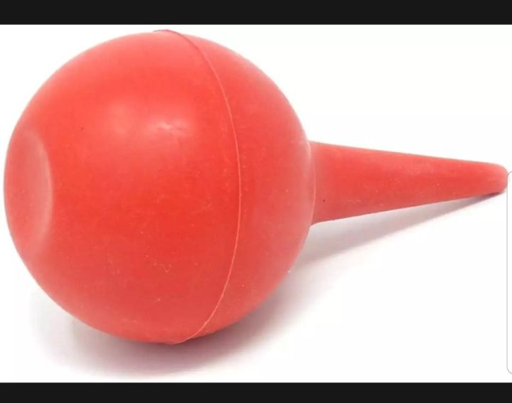 Bulb Sucker Rubber Ear Washing and Nose Cleaner