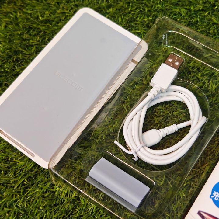 Wireless%20charger%205W%20For%20All%20Phones%20And%20Airpods%20And%20SmartWatches%20support%20100%25%20Original%20Elecom%20Wireless%20charger%20universal%20wireless%20charger%20-%20Image%207