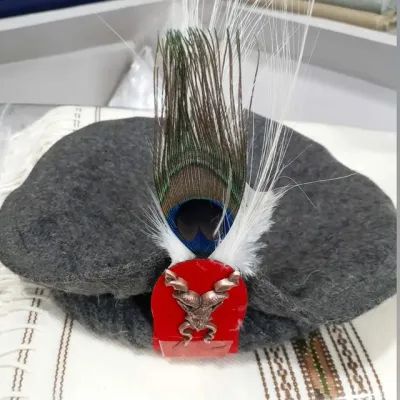 Original%20Chitrali%20cap%20for%20man%20handmade%20with%20Markhor%20and%20feather%20-%20Image%206