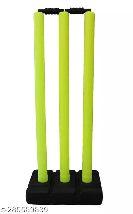 Cricket%20Wicket%20Set%20With%20Stand%20/%20Plastic%203%20Sticks%20-%20Image%204