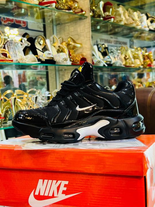 scs%20mens%20Nikee%20tn%20with%20scanner%20code%20shoes%20-%20Image%207