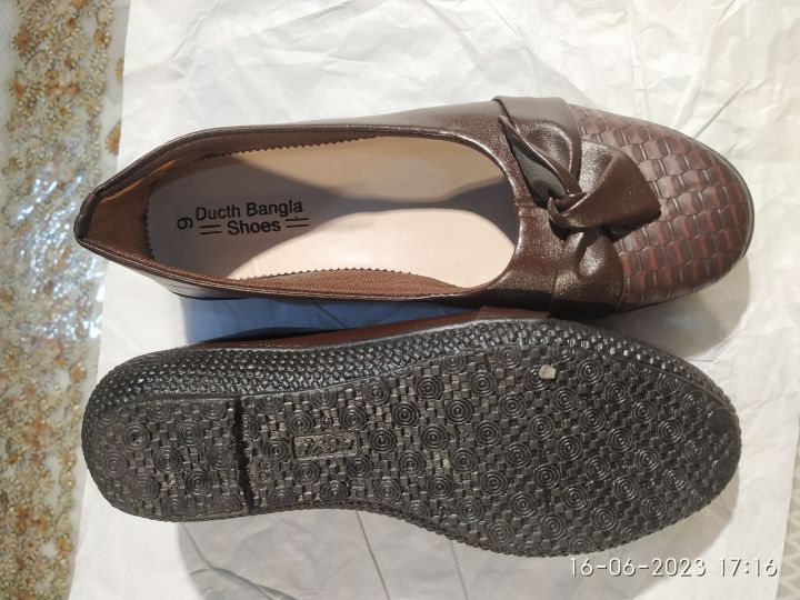 Ladies%20Full%20Lofar%20%7C%20Exclusive%20Design%20Ladies%20Full%20Shoe%20Lofar%20Cutting%20for%20Women%20and%20Girls%20%7C%20Chocolate%20and%20Black%20Color%20Ladies%20Lofar%20Shoes%20-%20Image%207