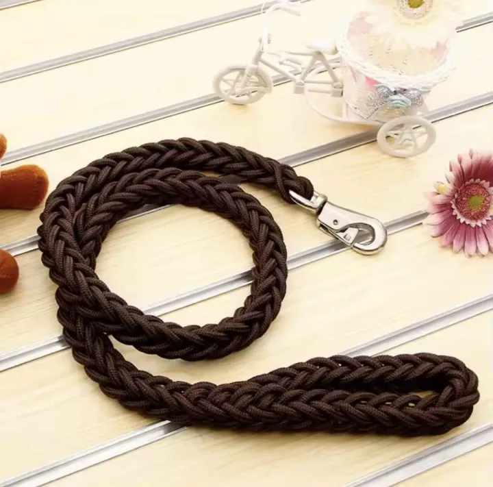 Heavy%20Duty%20Dog%20Leash%20for%20Large%20Dogs,%208%20Nylon%20Rope%20Braided%20Lead,%20Strong%20Durable%20Traction%20Strap%20for%20Medium%20to%20Big%20Dogs%20Pitbull%20-%20Image%206