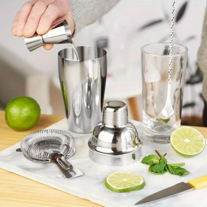 Stainless%20Steel%20Cocktail%20Shaker%20Set%20with%20750ml%20Mixing%20Glass,%20Strainer,%20Muddler,%20Mixing%20Spoon,%20Pour%20Spout,%20for%20Home%20Bar%20-%20Image%205