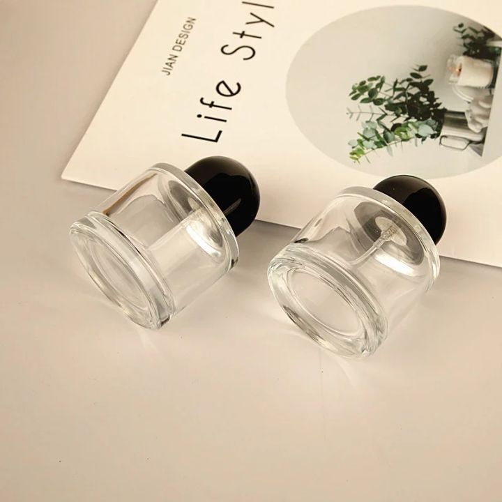 50ML%20glass%20bottle%20spray%20perfume%20bottle%20perfume%20empty%20bottle%20liquid%20perfume%20subpackage%20bottle%20portable%20bottle%20press%20type%20vial%20-%20Image%203