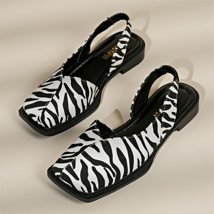 Leather%20Toe%20Cap%20Sandals%20for%20Women%202024%20New%20Flat%20Bottomed%20Square%20Toe%20Single%20Shoes,%20Retro%20Exterior%20Wear,%20Anti%20Slip%20Beach%20Slippers%20-%20Image%206