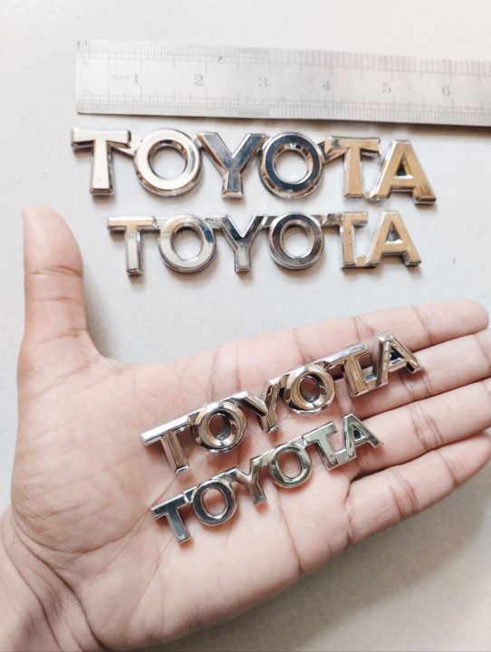 Different Size Toyota Original Car monogram Logo Emblem (1 Pis) 3D Sticker Nickel Plastic Car accessories Decoration Item