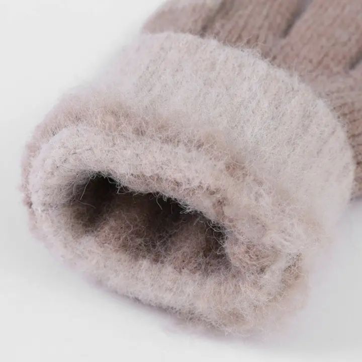 Winter%20Warm%20Touch%20Screen%20Half%20Fingerless%20Knitted%20Acrylic%20Gloves%20For%20Men%20And%20Women%20-%20Image%205