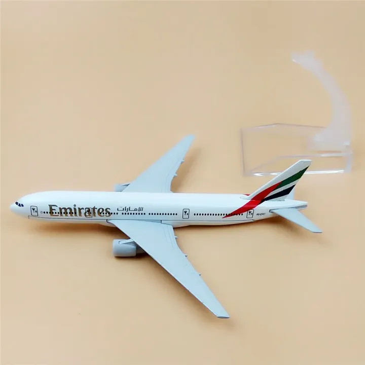 Emirates%20Boeing%20777%20Small%20Metal%20Airplane%20Model%20(16cm)%20aircraft%20model%20Airline%20%20Model%20for%20home%20office%20and%20home%20decoration%20-%20Image%206