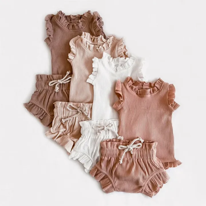 2Pcs%20Infant%20Baby%20Girl%20Clothes%20Set%20Cotton%20Ruffle%20Newborn%20Girl%20Romper%20Tops%20+%20Bloomer%20Baby%20Outfits%20Spring%20Summer%20Baby%20Girl%20Clothing%20-%20Image%203