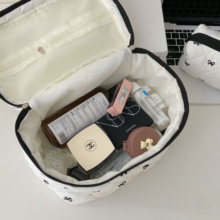 Fashion%20Cherry%20Tote%20Women%20Makeup%20Bag%20Portable%20Cute%20Ladies%20Cosmetic%20Toiletry%20Storage%20Pouch%20Handbag%20Cotton%20Quilted%20Zipper%20Bag%20-%20Image%203