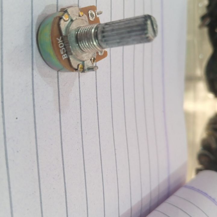 Pack%20of%205%20-%2050K%20Ohm%20Variable%20Resistor%20Rotary%20Potentiometer%20-%20B50K%20-%203%20Pin%20volume%20controls%20on%20audio%20equipment%20-%20Image%205