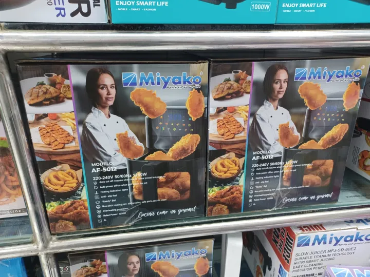 Miyako%206%20Liter%20Air%20Fryer%20AF-5012%20Digital%20Touch%20Control%20Panel%20-%20Image%204