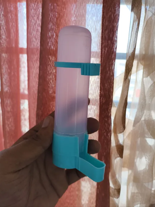 Bird%20Water%20Drinker%20Feeder%20Waterer%20with%20Clip%20Pet%20Bird%20Supplies%20Dispenser%20Bottle%20Drinking%20Cup%20Bowls%20For%20Pet%20Parrot%20Pigeon%20Drinkers%20-%20Image%202
