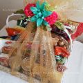Gift basket empty full size. 