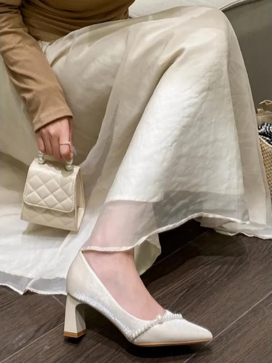 Elegant%20Pearl%20Embellished%20Pointed%20Toe%20Block%20Heels,%20Gentle%20Style%20Comfort%20Pumps,%20Classic%20Office%20Dress%20Shoes%20for%20Women%20-%20Image%205