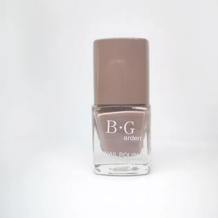 B.Garden%20Nail%20Polish%20Set%20B%205%20Bottles%20of%20Beautiful%20Colors%20-%20Image%204
