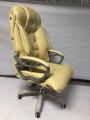Boss Chair Exclusive MD chair (fc 7). 