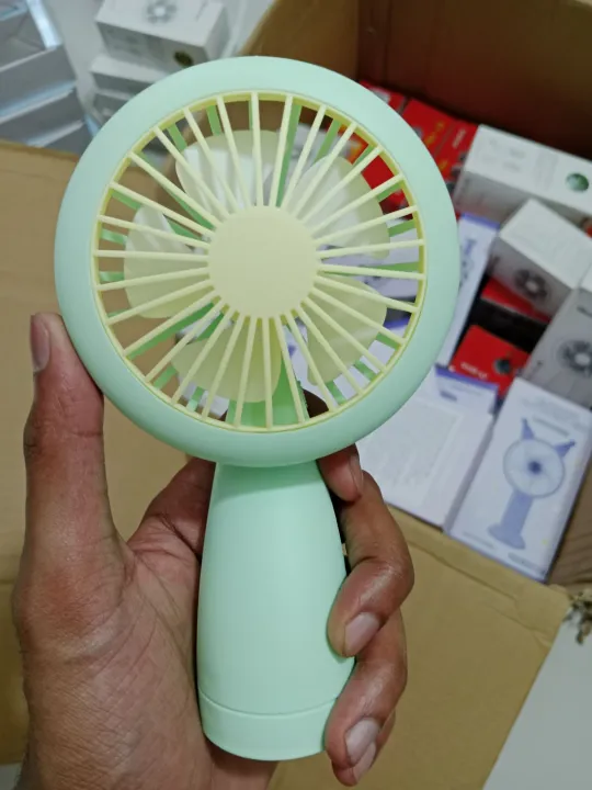 Mini%20hand%20Fan%20-%20Image%203