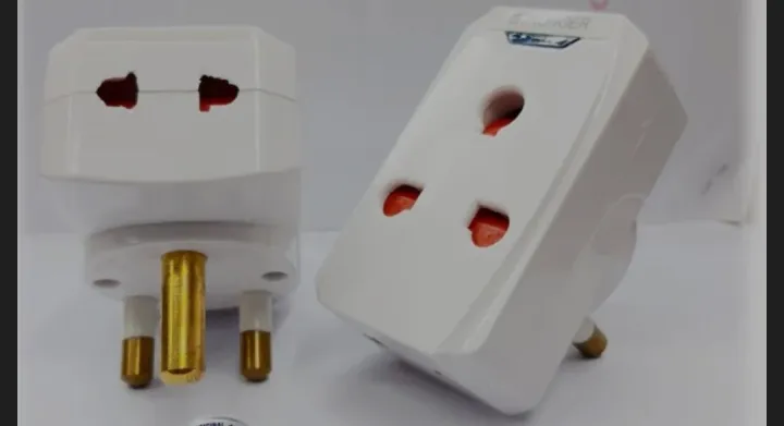 3pin%20round%20plug,15%20amp%20Multi%20Plug%2015A%203-Pin%20Universal%20Socket%20Conversion%20Heavy%20Duty%201pcs%20-%20Image%204