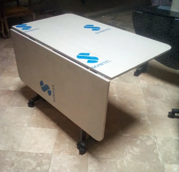 Square%20shape%20tables%20foldable%20feature%20-%20Image%206