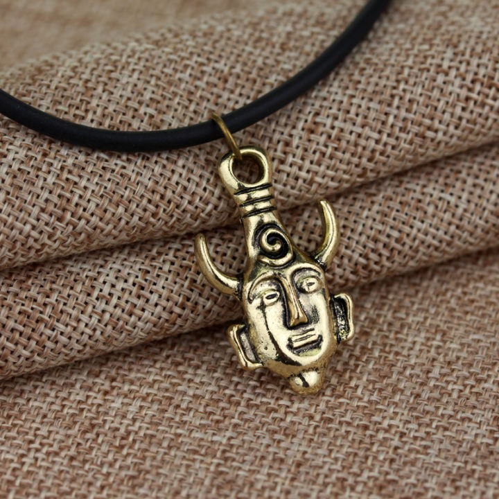 Dean's%20pendant%20necklace%20in%20Supernatural,%20an%20evil%20force%20-%20Image%206