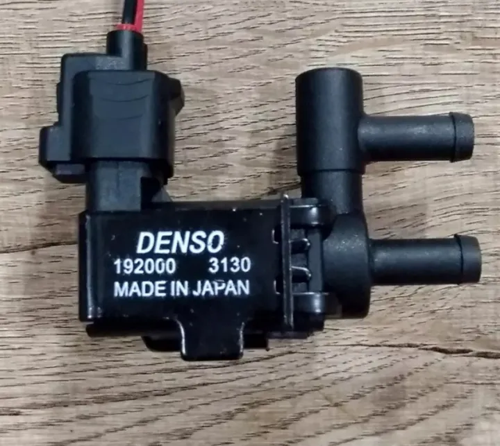 Vacuum%20Solenoid%20Valve,%20a%20Helper%20in%20the%20Cycle%20%0A%20Lightweight%20for%20Older%20Cars,%20Moves%20Slowly%20and%20Doesn'T%20Move%20Much.%20Turns%20on%20When%20the%20Air%20Conditioner%20Is%20Turned%20On.%20%0A%20With%20Plug%20and%20Power%20Cord%20-%20Image%203