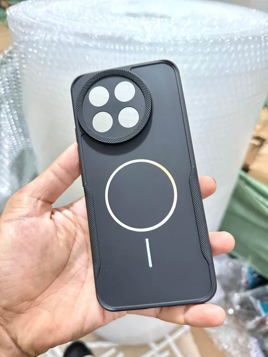 Tecno%20Spark%2030%20Pro%20slim%20protective%20soft%20back%20cover%20With%20leather%20texture%20-%20Image%207