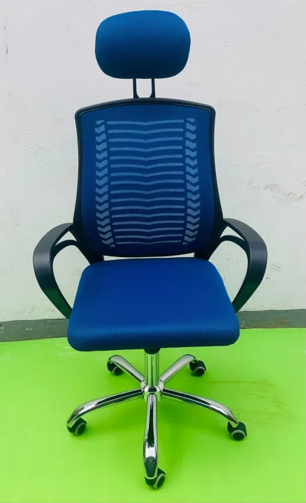(FP-M-23-Ss)%20Executive%20office%20chair%20V-mash%20Blue%20Revolving%20Chair%20with%20Headrest%20Chair%20-%20Image%204