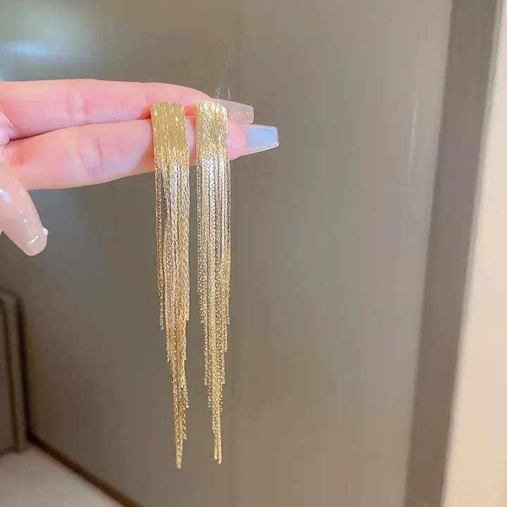 Chain%20Tassel%20Long%20Earrings%20for%20Women%20Light%20Luxury%20Premium%20Dangle%20Earrings%20Exaggerated%20Fashion%20Design%20Statement%20%20Jewelry%20-%20Image%207