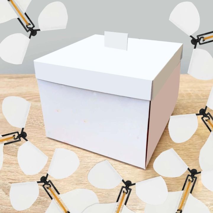 Creative%20Surprise%20Flying%20Butterfly%20Box%20Prank%20DIY%20Butterfly%20Explosion%20%20Box%20Party%20Decorations%20-%20Image%203