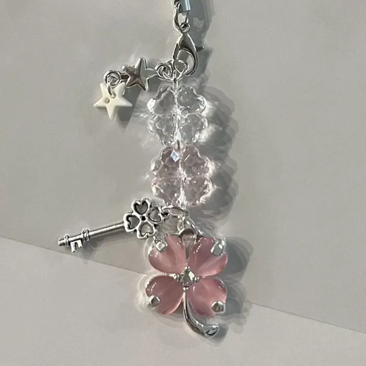 Lucky%20Leaf%20Phone%20Charms%20Pendant%20Cute%20Key%20Chain%20Cases%20For%20Phone%20Chain%20%20Schoolbag%20Books%20CCD%20Camera%20Key%20Pendant%20Accessiroes%20-%20Image%203