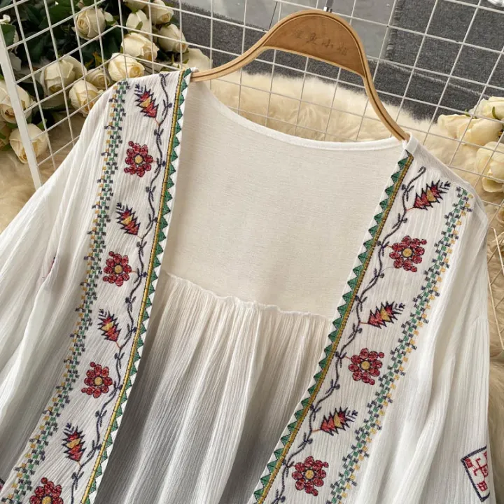 Summer%20Women's%20Shirt%20Bohemian%20Holiday%20Style%20Embroidered%20Tassel%20Chiffon%20Cardigan%20New%20Waist%20Female%20Slim%20Short%20Tops%20-%20Image%204