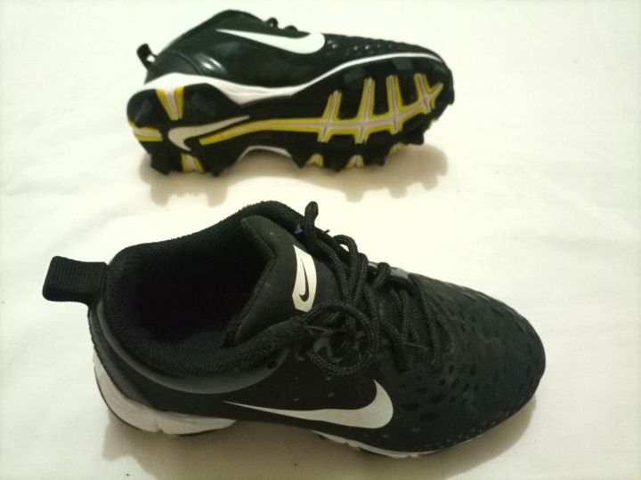 Imported Boy's Football Shoes - Image 2