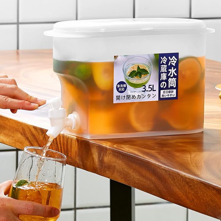 Plastic%20Drink%20Dispenser,%20Beverage%20Dispenser%20With%20Spigot,%201%20Gallon%20Iced%20Juice%20Lemon%20Dispenser%20For%20Party%20Daily%20Use,%20Milk%20Dispenser%20For%20Fridge%20Gallon,%20Small%20Water%20Dispenser%20-%20Image%203